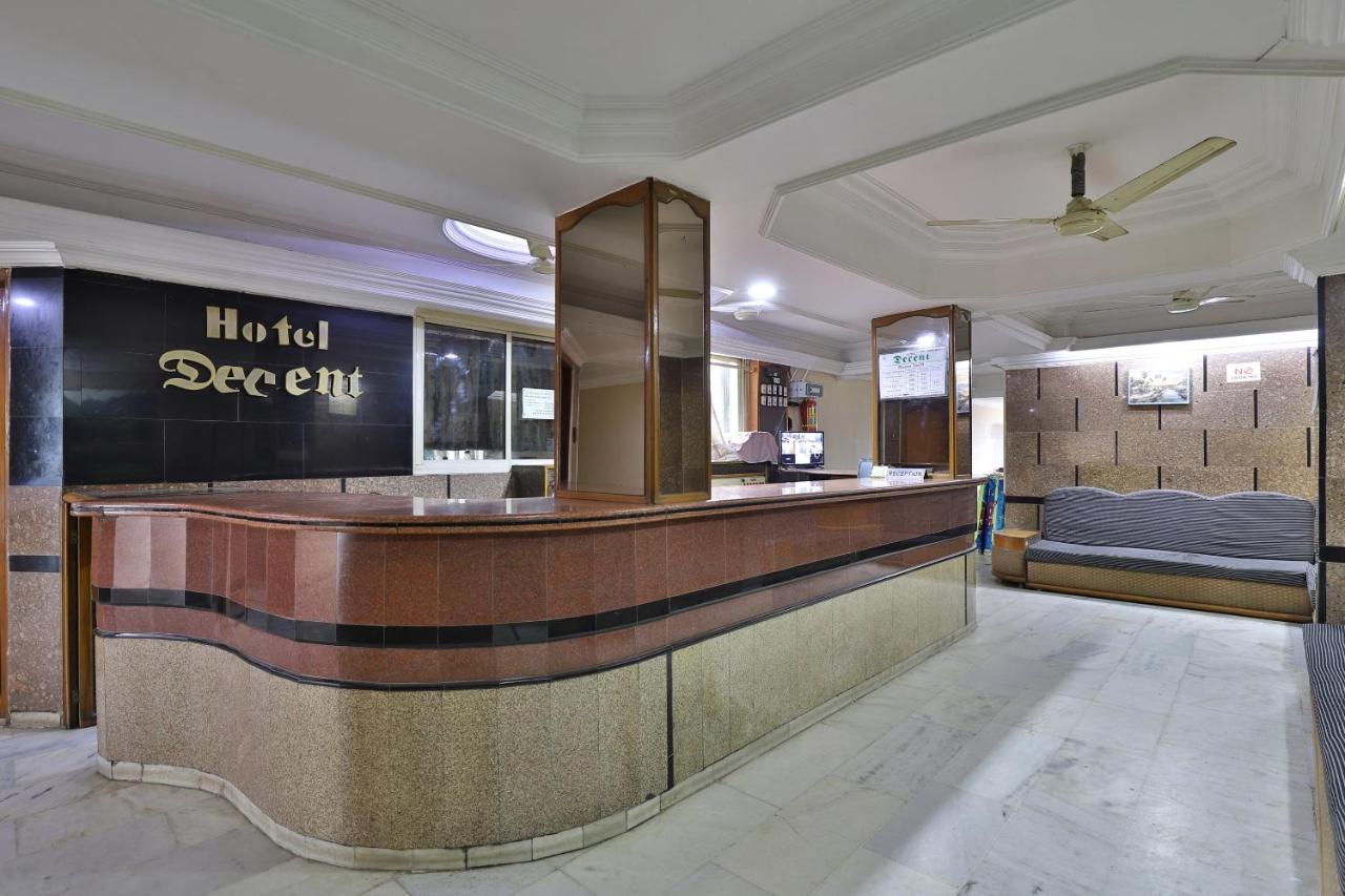 Spot On Hotel Decent Ананд Экстерьер фото
